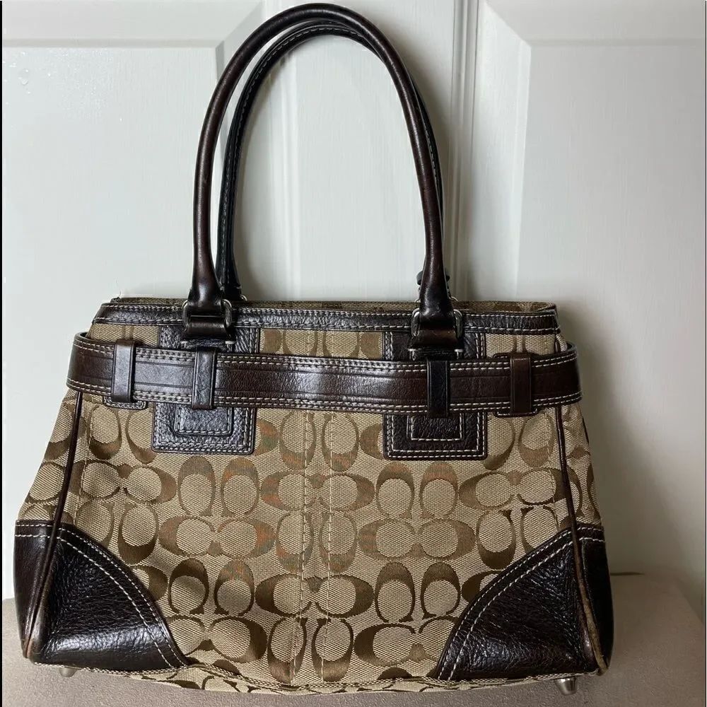Coach Handbag purse - Picture 5 of 10